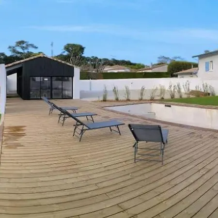 Le Logis De Raphabel Aparthotel